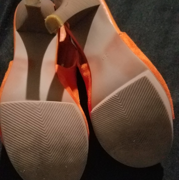 ORANGE Wing Platform Heels Sz 7 - Picture 4 of 8